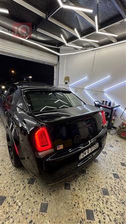 کرایسلەر 300